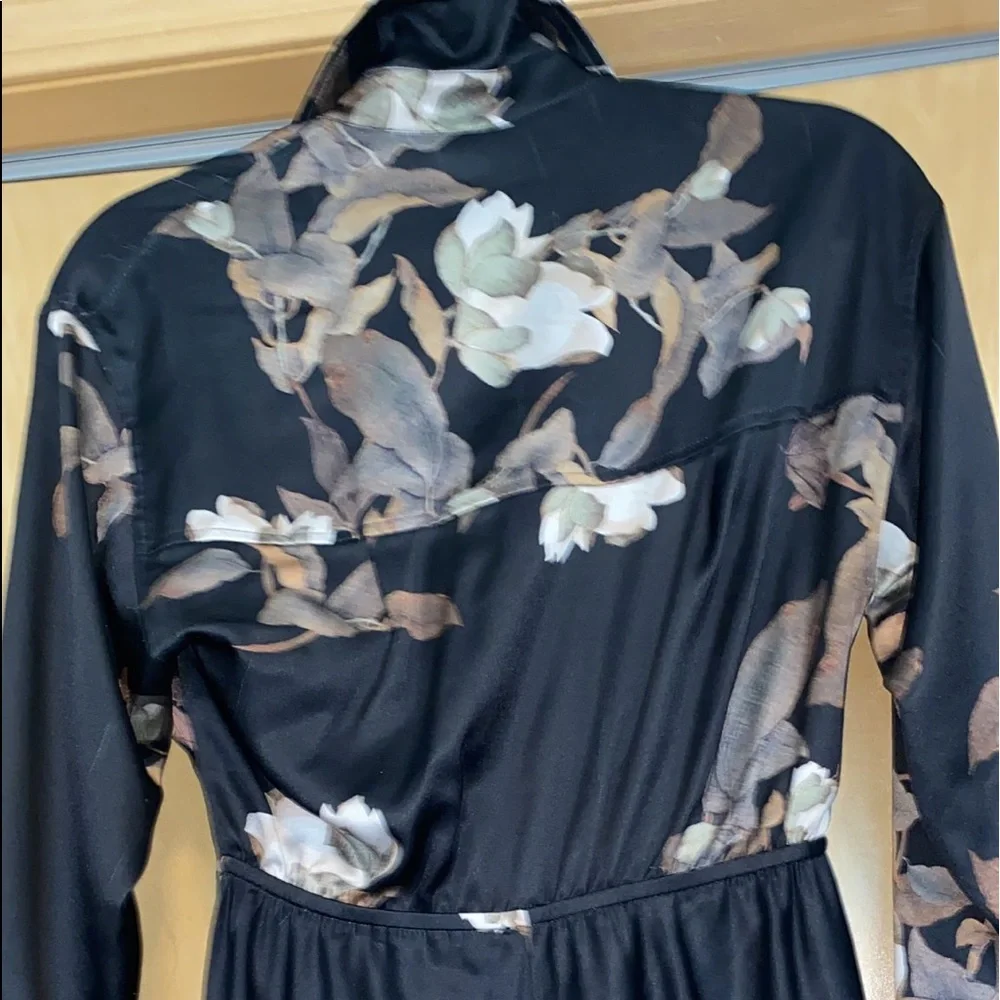 Vince Black Long Sleeve Elegant Dress - Picture 13 of 16